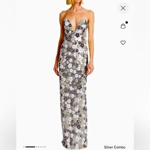 Marchesa Notte
Sequin Tulle Strapless Gown in Silver